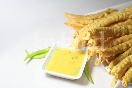 Only Jayhind Sweets Make Best Fafda In All Over World, We Deliver Fafda All Over The World. Buy Now On jayhindsweets.com